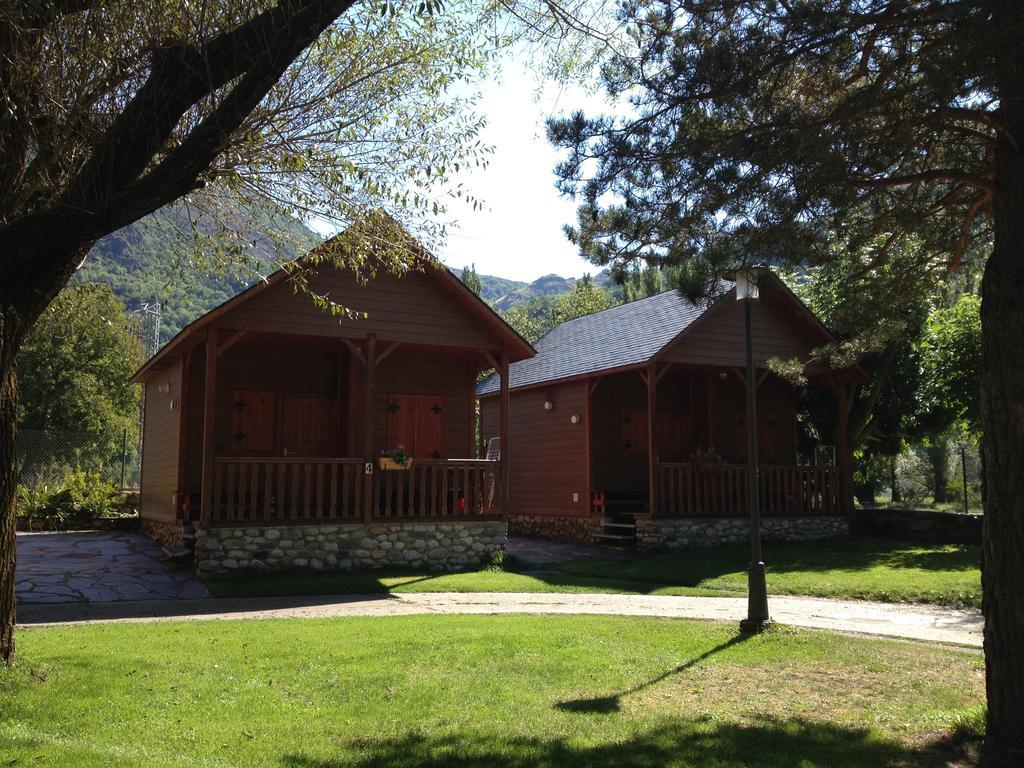 Camping Boneta บารูเอรา ภายนอก รูปภาพ