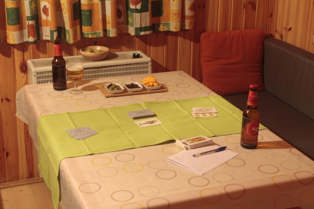 Camping Boneta บารูเอรา ห้อง รูปภาพ