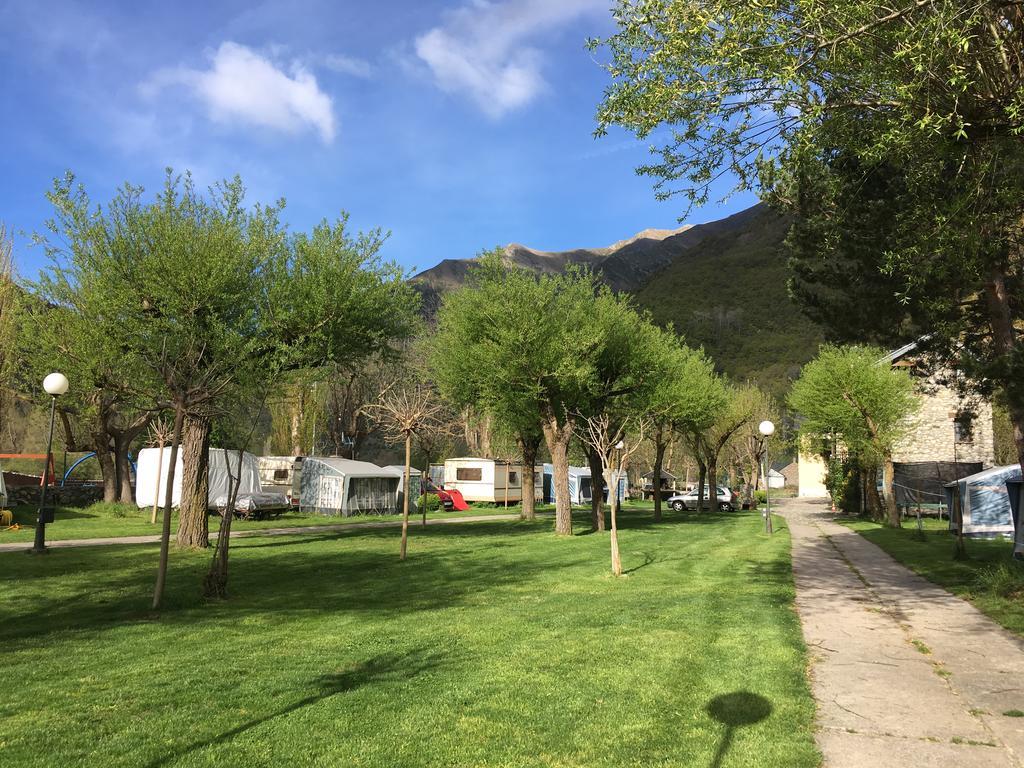 Camping Boneta บารูเอรา ภายนอก รูปภาพ